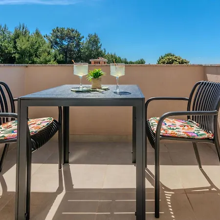 Апартаменты Lucy *